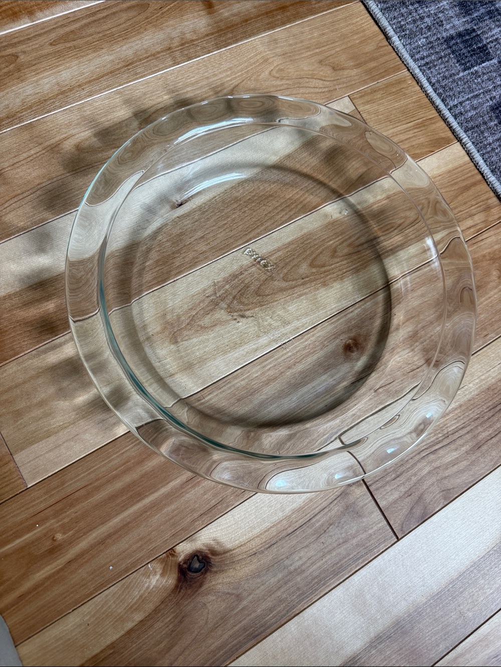 Pyrex pie plate